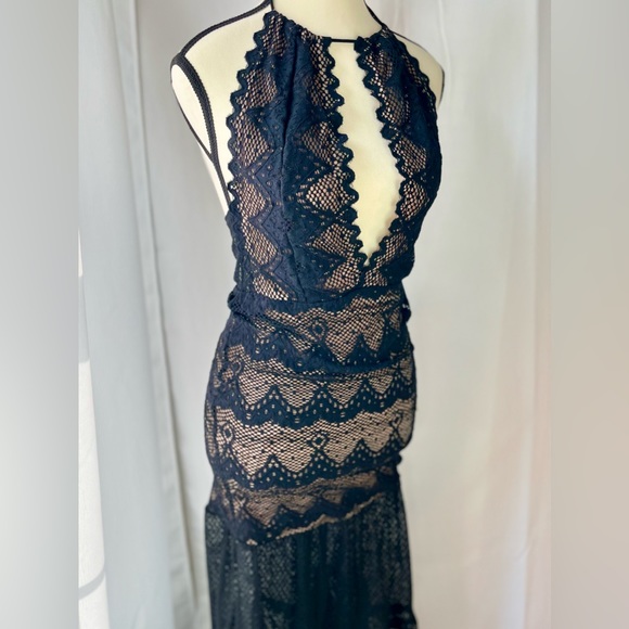 Nightcap Dress Belle Nuit Halter Gown, Black, Size M, NWT - Picture 9 of 16